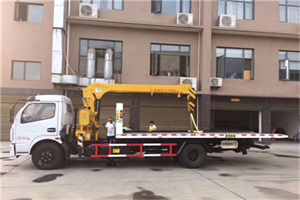 柯坪附近汽车轮胎更换